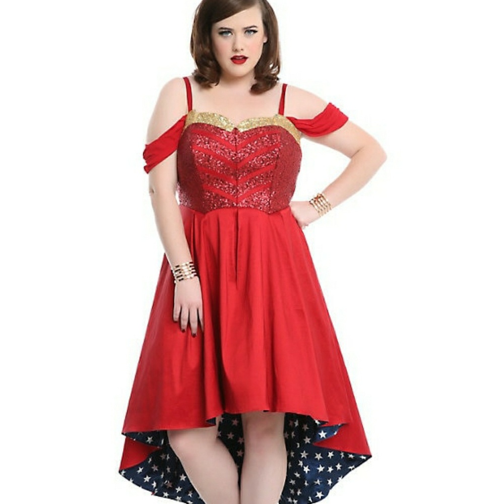 Hot Topic Wonder Woman plus size 28 - Picture 2 of 4
